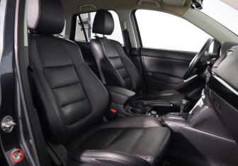 Подержанный автомобиль Mazda CX-5 2012 года (12 фото)