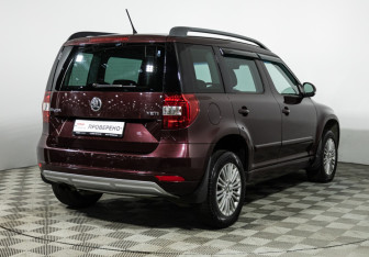 Подержанный автомобиль Skoda Yeti 2014 года (5 фото)