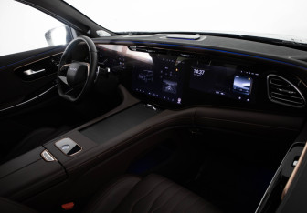 Подержанный автомобиль Exeed VX 2023 года (19 фото)