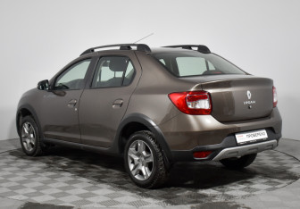 Подержанный автомобиль Renault Logan Sedan 2021 года (7 фото)