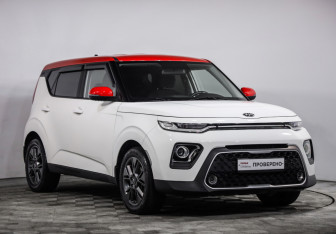 Подержанный автомобиль Kia Soul 2021 года (3 фото)
