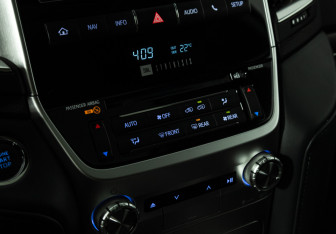 Подержанный автомобиль Toyota Land Cruiser Suv 2018 года (22 фото)