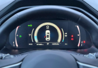 Подержанный автомобиль Haval F7 2024 года (15 фото)