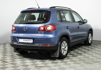 Подержанный автомобиль Volkswagen Tiguan 2011 года (5 фото)