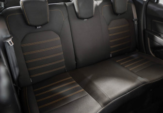 Подержанный автомобиль Renault Duster 2022 года (25 фото)