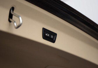Подержанный автомобиль BMW X3 2019 года (33 фото)