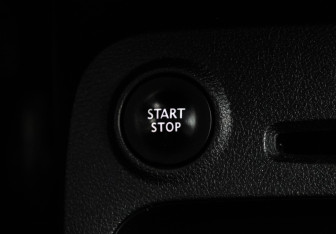 Подержанный автомобиль Renault Kaptur 2016 года (14 фото)