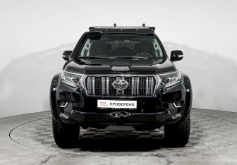 Подержанный автомобиль Toyota Land Cruiser Prado 2018 года (2 фото)