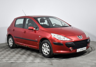 Подержанный автомобиль Peugeot 307 Hatchback 2007 года (3 фото)