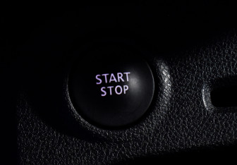 Подержанный автомобиль Renault Kaptur 2018 года (18 фото)