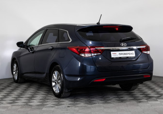 Подержанный автомобиль Hyundai i40 Wagon 2017 года (7 фото)