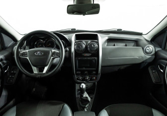 Подержанный автомобиль LADA (ВАЗ) Largus Wagon 2021 года (13 фото)