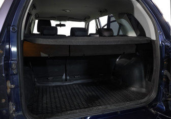 Подержанный автомобиль Suzuki Grand Vitara 2010 года (23 фото)