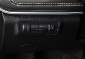 Подержанный автомобиль Chery Tiggo 8 2021 года (17 фото)