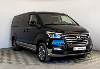 Подержанный автомобиль Hyundai Grand Starex 2020 года (3 фото)