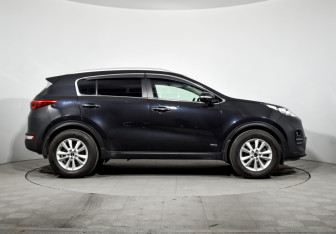 Подержанный автомобиль Kia Sportage 2018 года (4 фото)