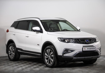 Подержанный автомобиль Geely Atlas 2020 года (3 фото)