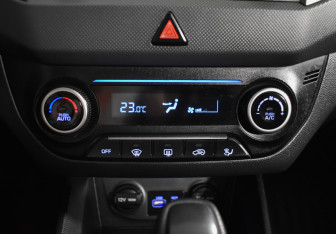 Подержанный автомобиль Hyundai Creta 2017 года (16 фото)