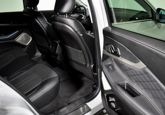 Подержанный автомобиль Exeed TXL 2022 года (12 фото)