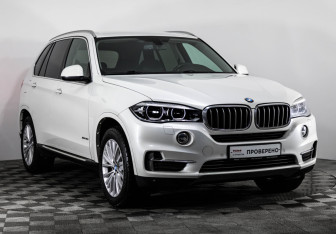 Подержанный автомобиль BMW X5 2016 года (4 фото)