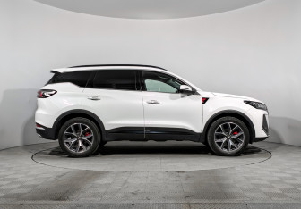 Подержанный автомобиль Chery Tiggo 7 Pro Max 2024 года (4 фото)