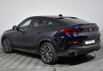 Подержанный автомобиль BMW X6 2019 года (7 фото)