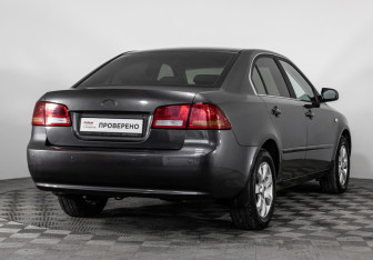 Подержанный автомобиль Kia Magentis 2007 года (5 фото)