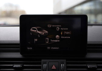 Подержанный автомобиль Audi Q5 2018 года (16 фото)