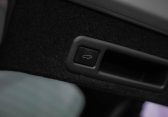 Подержанный автомобиль Lexus RX 2017 года (40 фото)