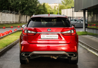 Подержанный автомобиль Lexus RX 2018 года (7 фото)