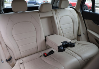 Подержанный автомобиль Mercedes-Benz GLC Coupe 2018 года (25 фото)