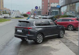 Подержанный автомобиль Exeed VX 2023 года (4 фото)