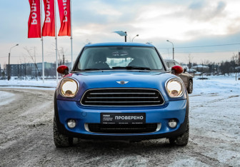 Подержанный автомобиль MINI Countryman 2011 года (4 фото)