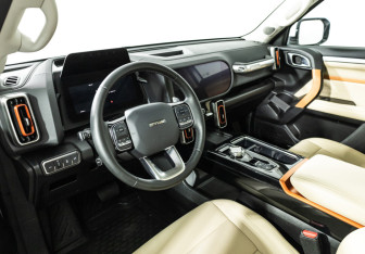 Подержанный автомобиль Haval Dargo 2023 года (11 фото)