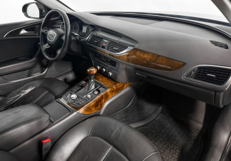 Подержанный автомобиль Audi A6 Sedan 2014 года (14 фото)