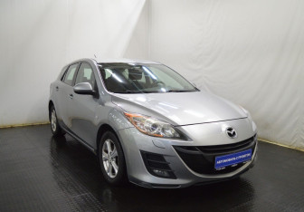 Подержанный автомобиль Mazda 3 Hatchback 2011 года (3 фото)