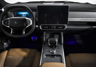 Подержанный автомобиль Jetour T2 2024 года (16 фото)