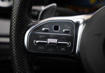 Подержанный автомобиль Mercedes-Benz AMG GT Liftback 2021 года (17 фото)