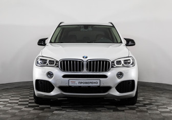 Подержанный автомобиль BMW X5 2015 года (3 фото)