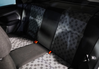 Подержанный автомобиль Ford Focus Hatchback 2007 года (19 фото)