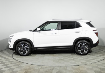 Подержанный автомобиль Hyundai Creta 2021 года (8 фото)