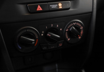 Подержанный автомобиль Suzuki Vitara 2020 года (14 фото)