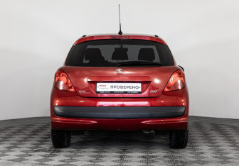 Подержанный автомобиль Peugeot 207 Hatchback 2008 года (6 фото)