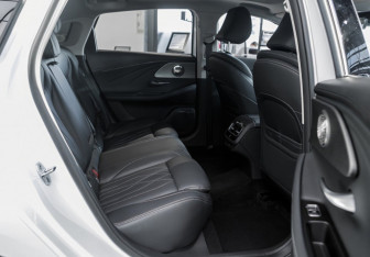 Новый Chery Arrizo 8 2025 (12 фото)