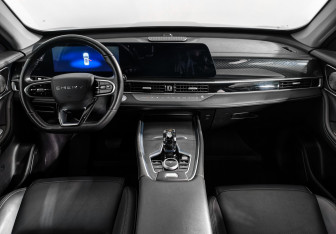 Подержанный автомобиль Chery Tiggo 7 Pro Max 2024 года (14 фото)