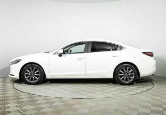 Подержанный автомобиль Mazda 6 Sedan 2018 года (8 фото)