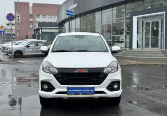 Подержанный автомобиль JMC Vigus 2023 года (2 фото)