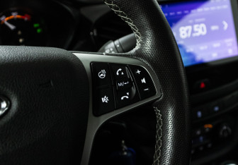 Подержанный автомобиль LADA (ВАЗ) Vesta Sedan 2020 года (17 фото)