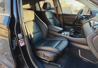 Подержанный автомобиль BMW X4 2015 года (28 фото)