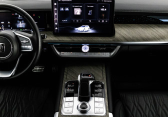 Подержанный автомобиль Tank 500 2023 года (15 фото)